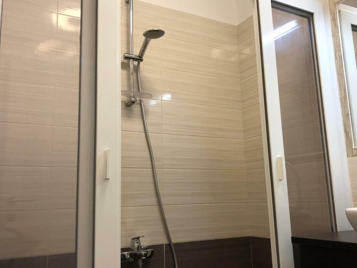 Hana Apartment กอร์จูลา ภายนอก รูปภาพ
